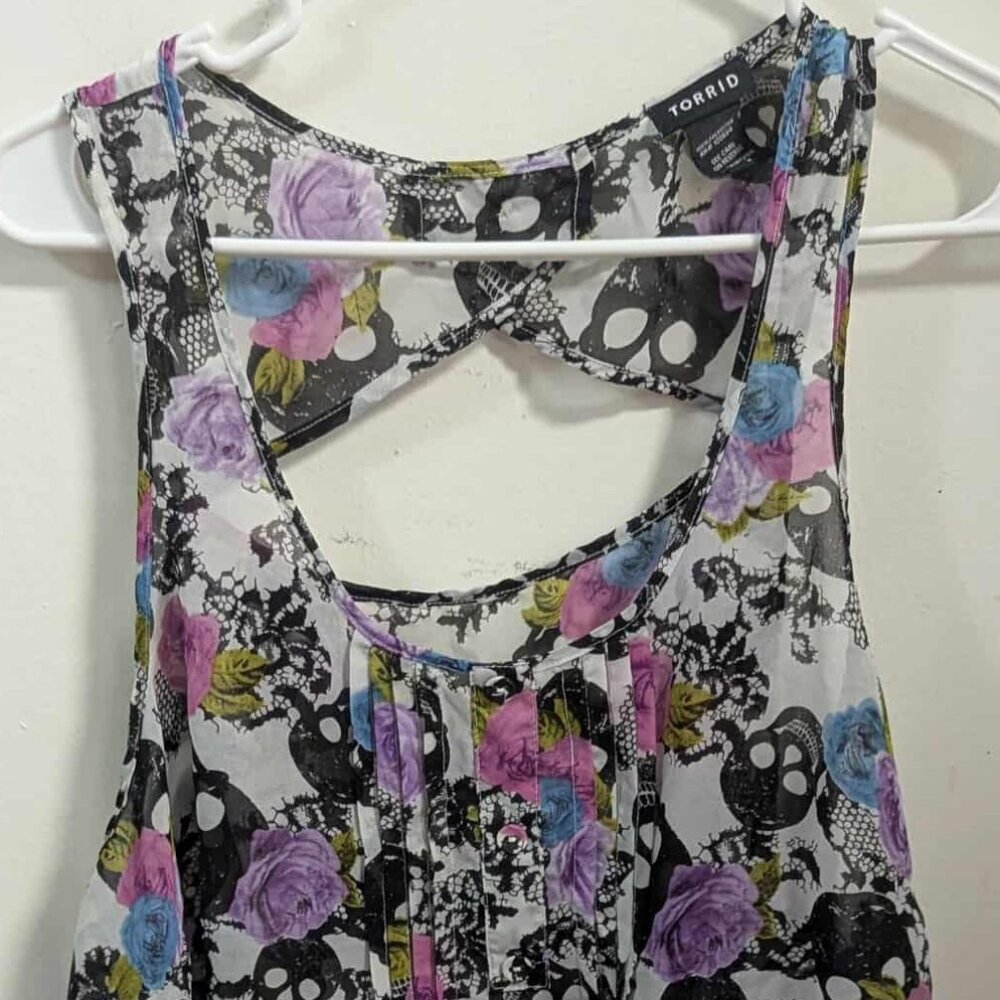 Floral Skull Sheer Torrid Top - Size 2